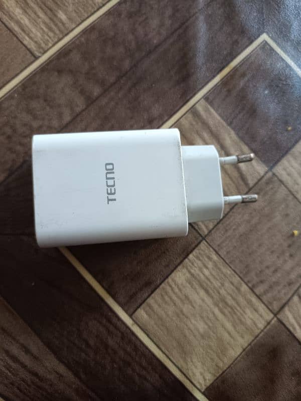 ORIGNAL TECNO 33WATT CHARGER 0