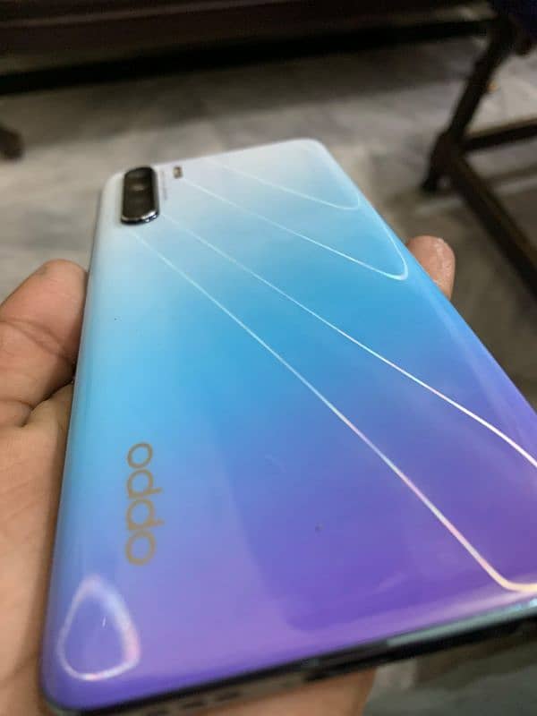 Oppo F15 6