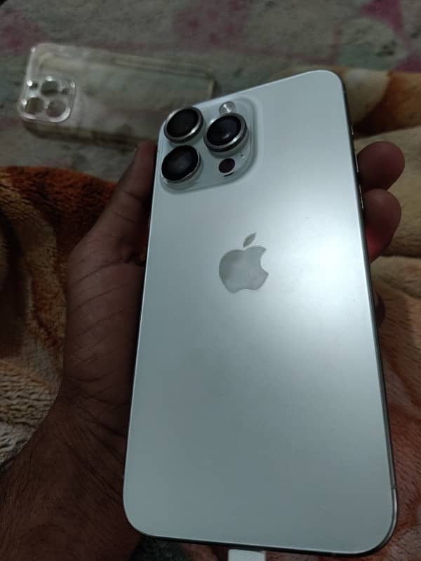 Iphone 15 pro max jv 256GB white color lush condition 10/10 7