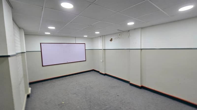 3000 Square Feet Office For Rent Is Available In Blue Area 0