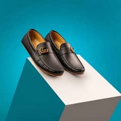 PRODUCT PHOTOGRAPHY AND GRAPHIC DESIGN