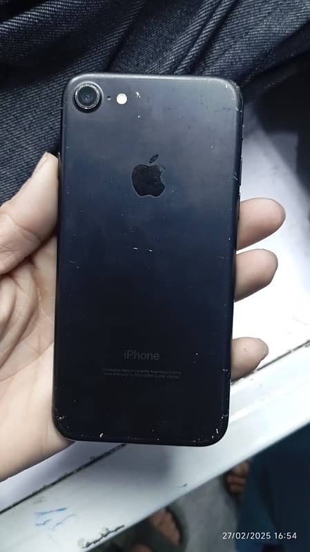 I Phone 7 PTA Approved 128 0