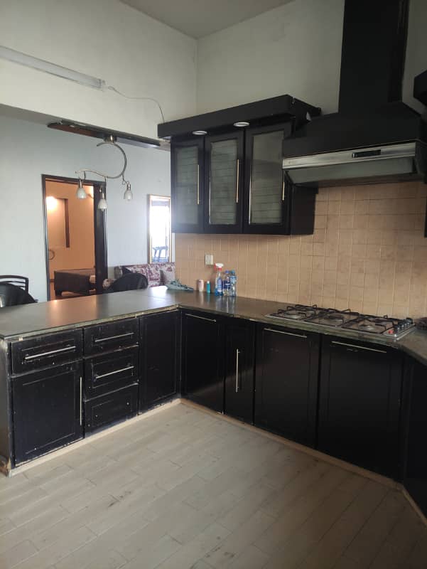 KANAL UPPER PORTION FULLY FURNISHED NEAR TO MARKET 4