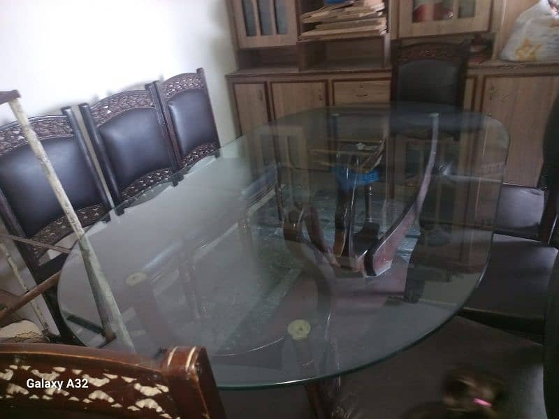 Elegant 8-Seater Dining Table – Perfect for Your Home! 2