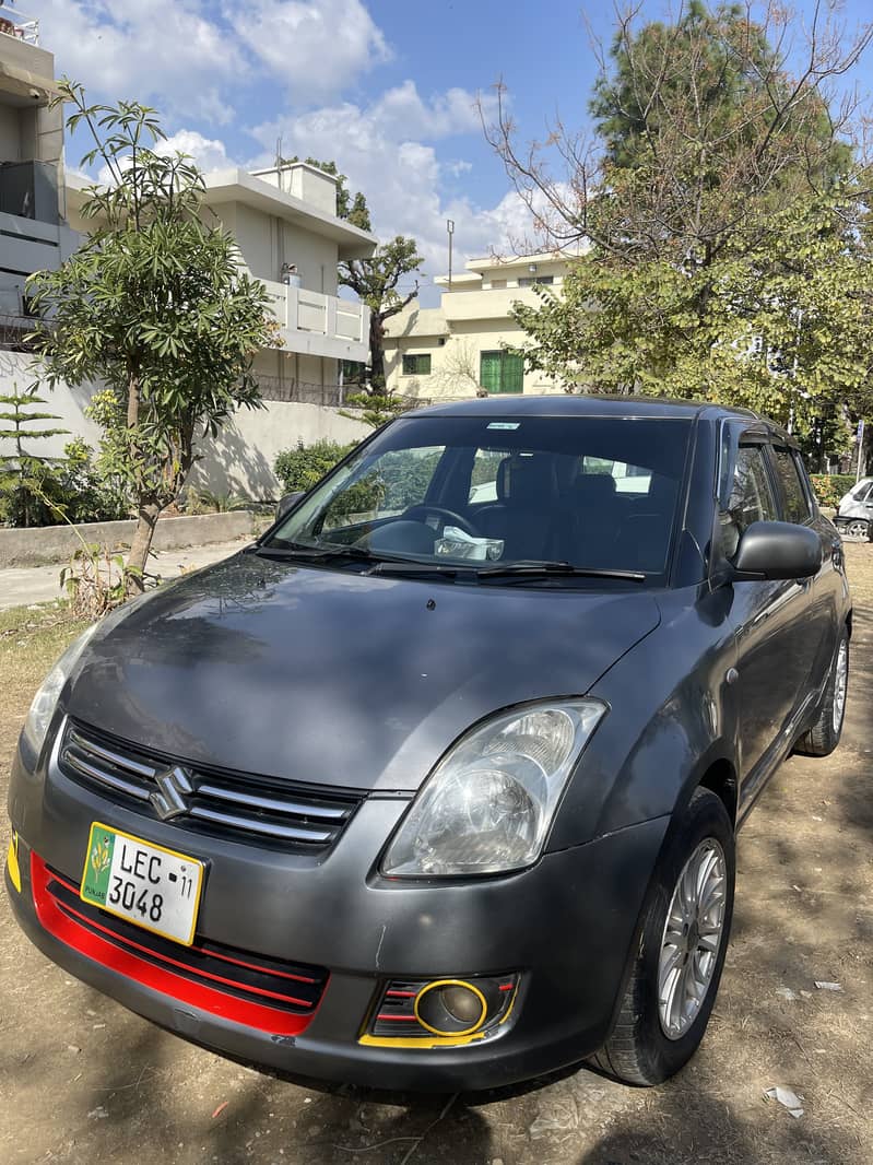 Suzuki Swift 2011 1