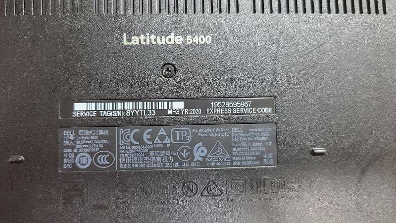 Dell latitude 5400 core i5 8th gen 4