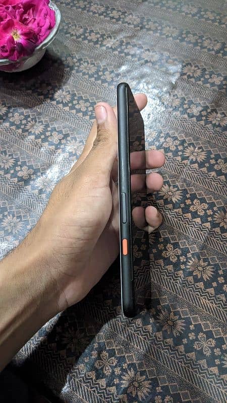 Pixel 4xl 6/128Gb Dot phone 9.5/10 condition 3