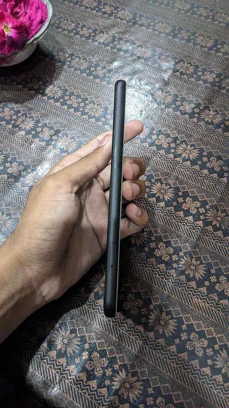 Pixel 4xl 6/128Gb Dot phone 9.5/10 condition 4