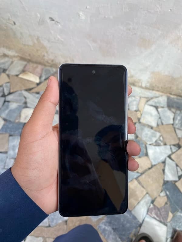 infinix smart 8 pro good condition for sale 4