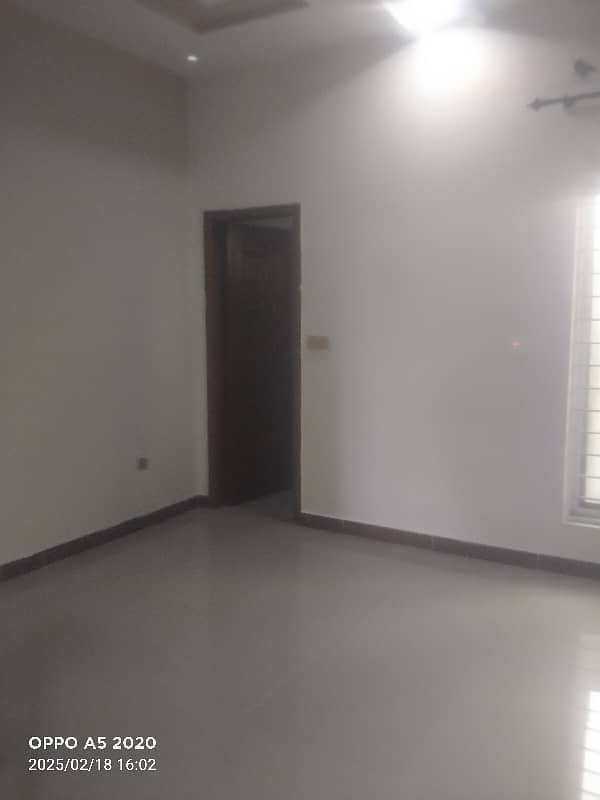 10 Marla Upper Portion Available For Rent In Naspak Housing Society Phase 3 6