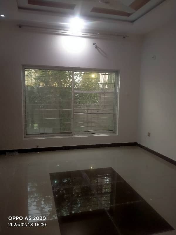 10 Marla Upper Portion Available For Rent In Naspak Housing Society Phase 3 10