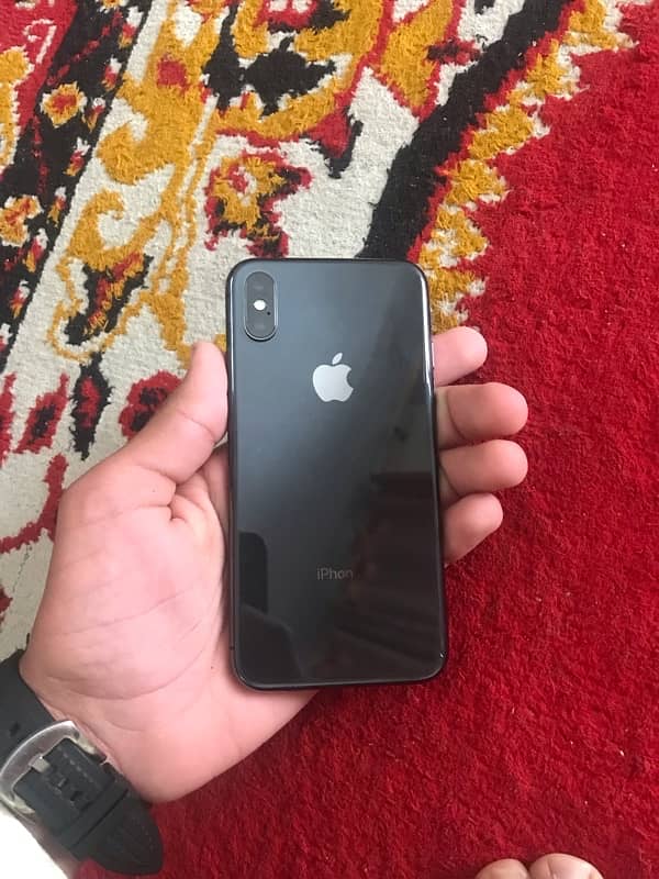 iPhone X available in very low price 1