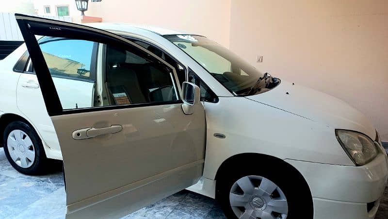 Suzuki Liana 2008 family used car like a brand new condition 5