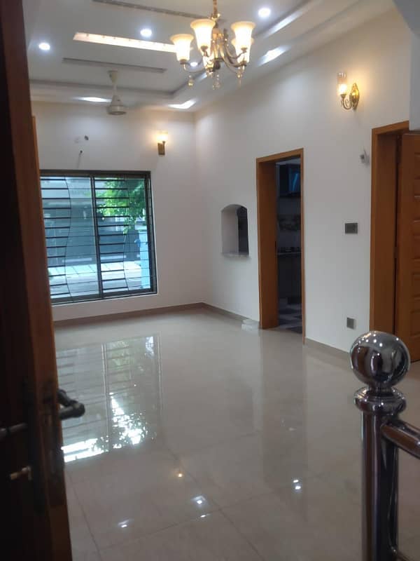 5 MARLA BRAND NEW LUXURY EXCELLENT CONDITION GOOD FULL HOUSE FOR RENT IN AA BLOCK BAHRIA TOWN LAHORE 19