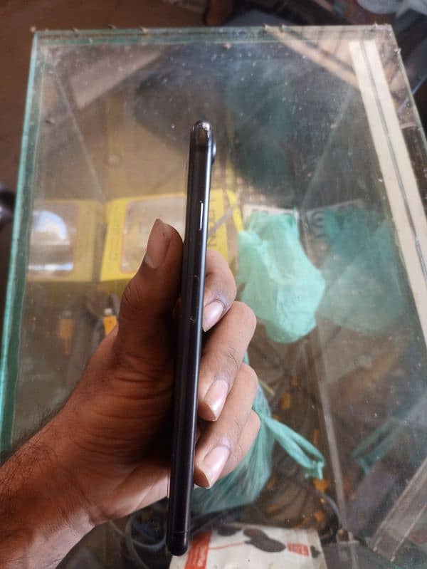 iPhone 7 plus 32gb non pta 4