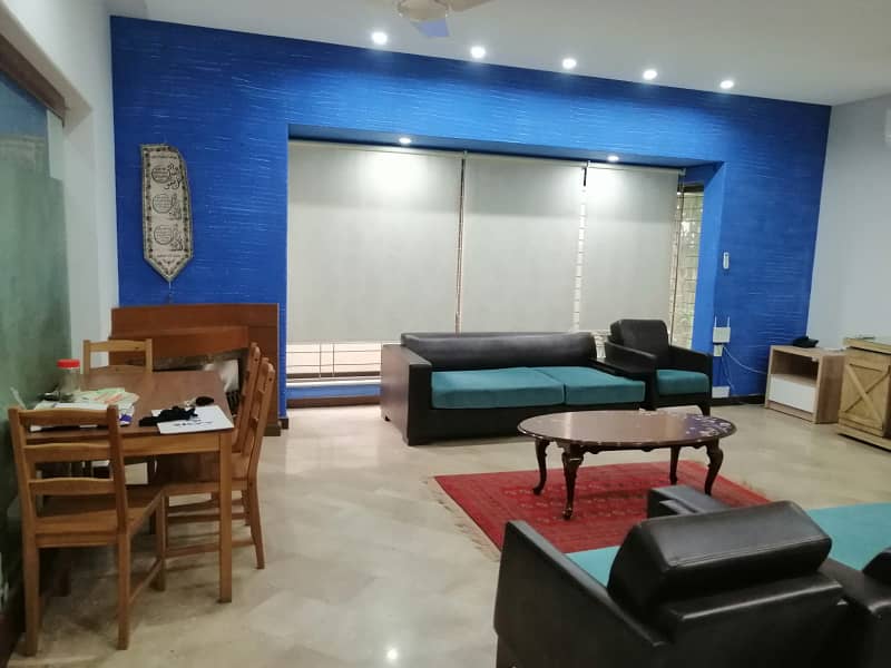 Kanal Full House Fully Furnished Near To LGS, Roots 6