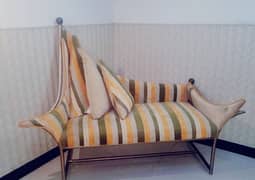 PAK DANISH 3 SEATER COUCH 10/10 CONDITION