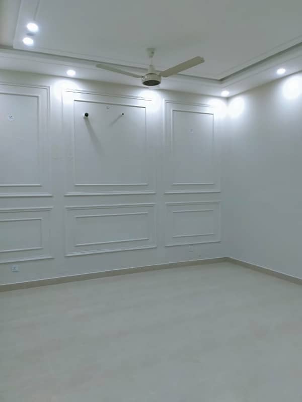 10 MARLA BRAND NEW CONDITION EXCELLENT GOOD UPPER PORTION HOUSE FOR RENT IN JANIPER BLOCK BAHRIA TOWN LAHORE 9