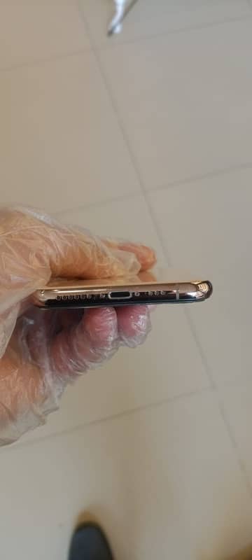 iphone xs jv 64gb bettrey health 74 all ok mobile contact on watsapp 7