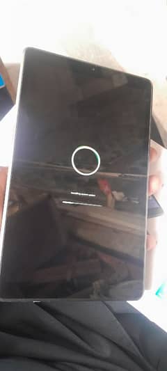 Lenovo tab M8