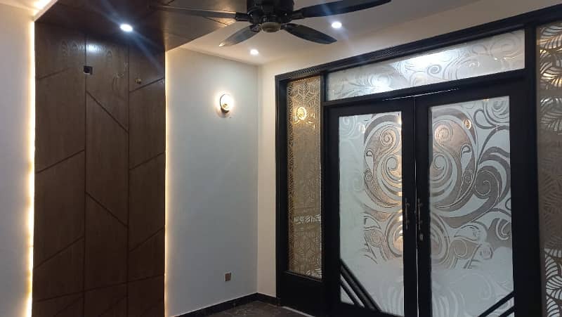 10 MARLA LIKE A BRAND NEW CONDITION EXCELLENT GOOD IDEAL HOUSE FOR RENT IN JASMINE BLOCK BAHRIA TOWN LAHORE 44