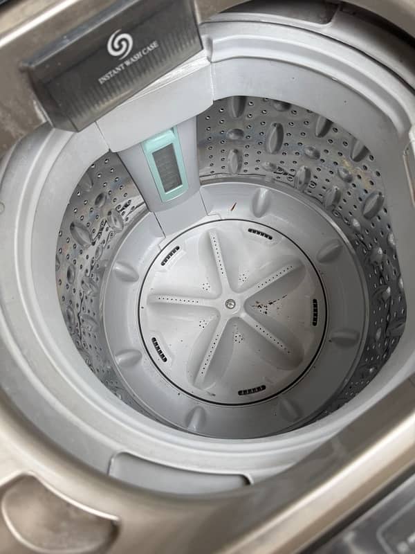 Dawlance Automatic washing machine 3