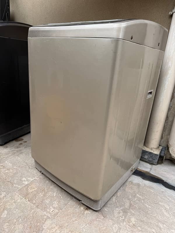 Dawlance Automatic washing machine 4