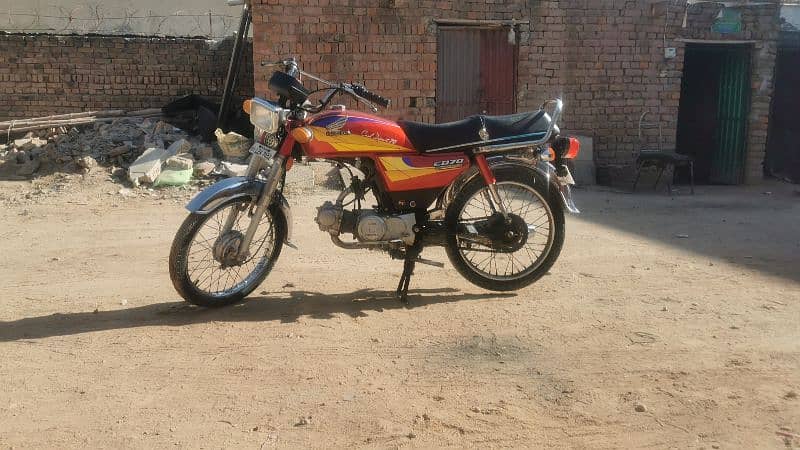 Honda CD 70 5