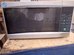 microwave oven