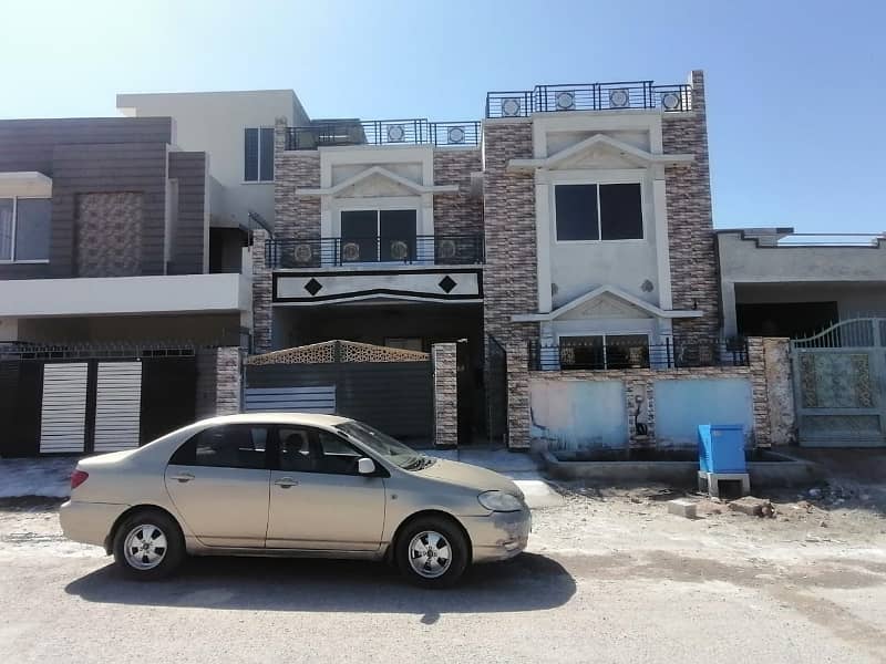 E-18 HECHS Health Enclave Islamabad Brand New House on 60 feet road 31