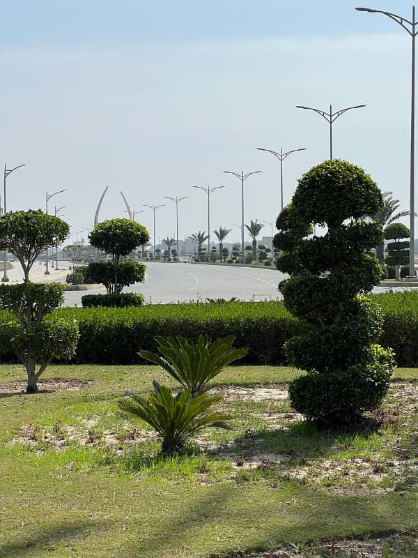 5 Marla Commercial Plot Available Main Boulevard At Hot Location Near To Park Mosque At Reasonable Price In New Lahore City Phase 2 4