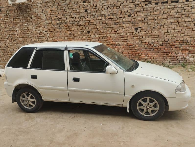 Suzuki Cultus VXR 2016 2