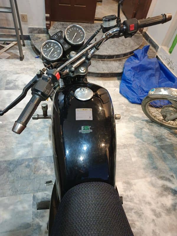 Suzuki GS 150 SE SELF START 5