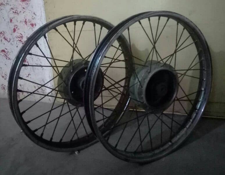 Honda 70cc motor bike rim 1