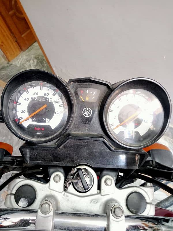 Yamaha 125 YBZ 5