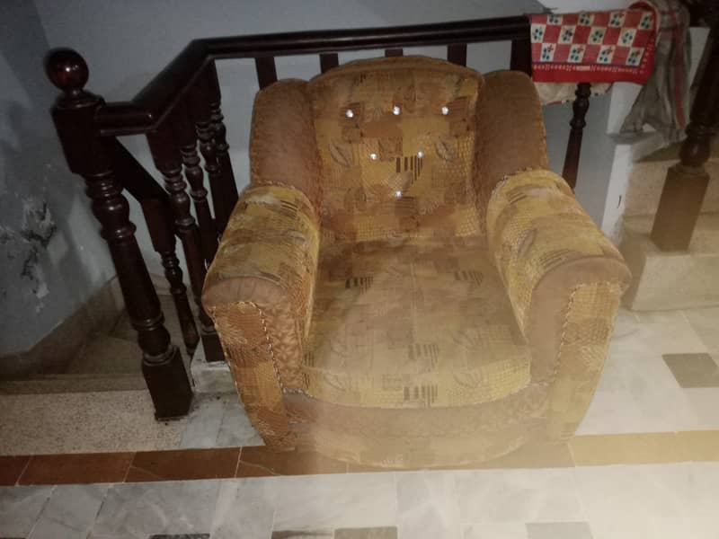 Sofa set in johar town Lahore 2