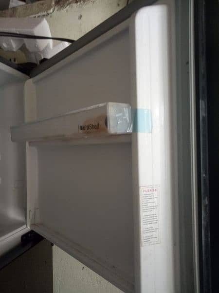 large size Dawlance freezer 1