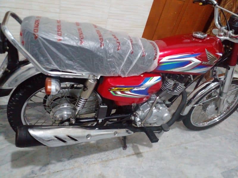 Honda 125 total genuine 22 model complete documents 3