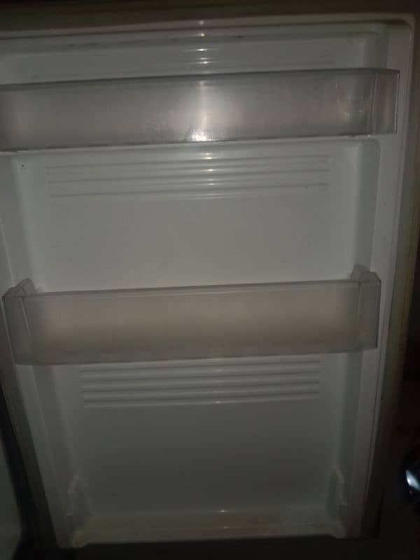 fridge full size pel refrigerator 2