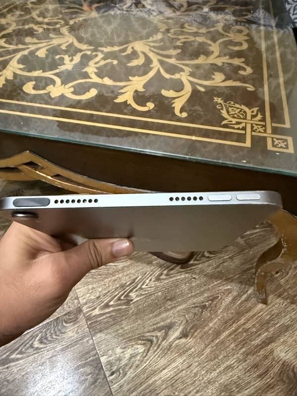 iPad mini 6 5