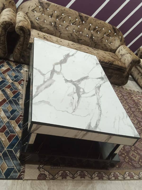 center Table 1