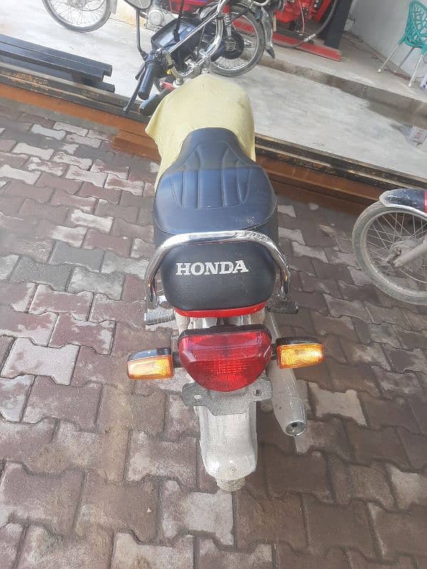 Honda cd 70 1