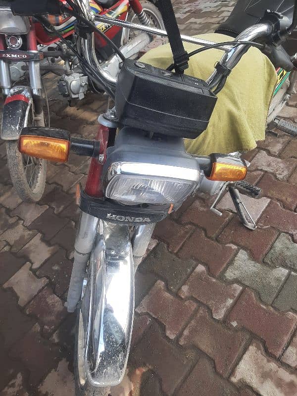 Honda cd 70 3