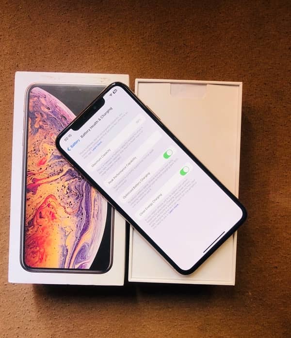 iphone xs max 256gb with box Pta approved official brand new condition 12