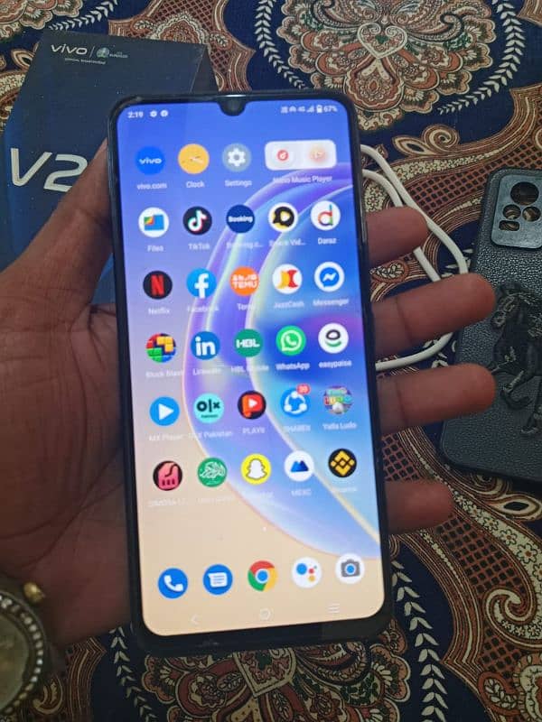 Vivo V21 e 3