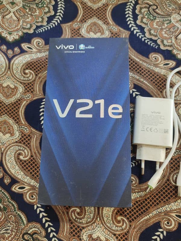 Vivo V21 e 0