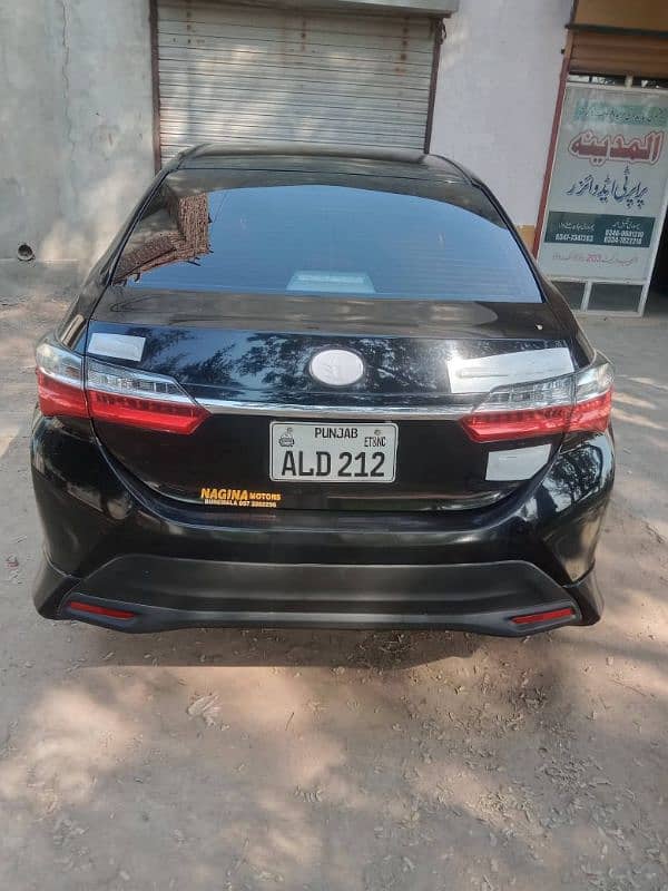 Toyota Corolla Altis 2021 3