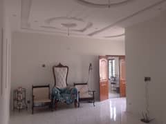 Orignal pic10 marla upper portion for rent in uet housing society