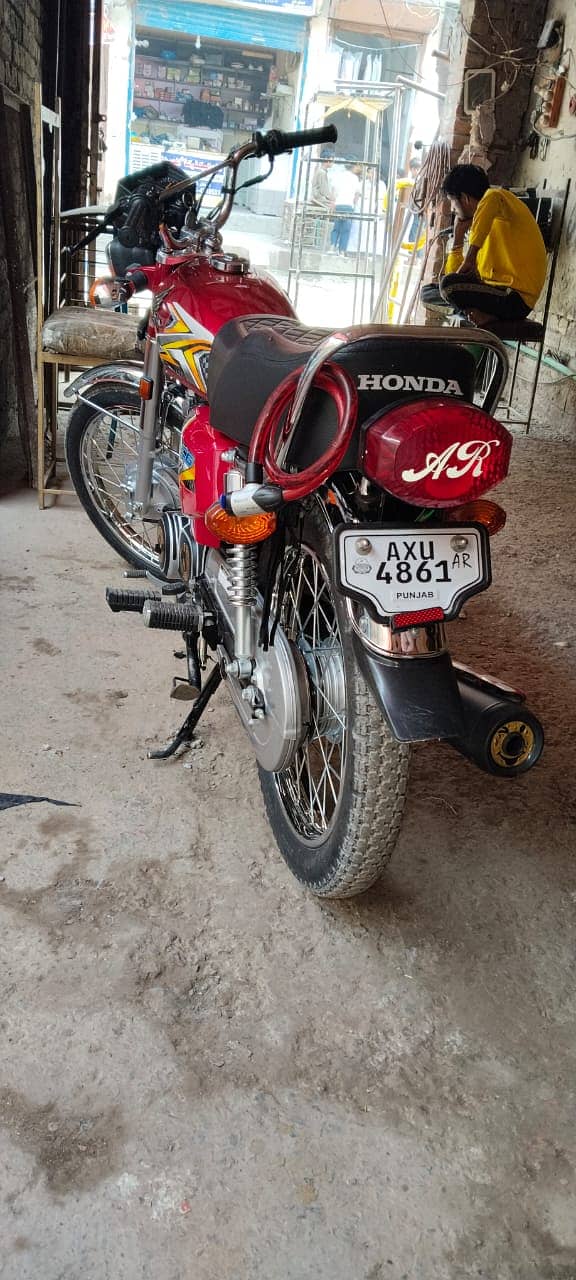 Honda 125 Model 2025 Total Original Fabulous LusSh condition 1