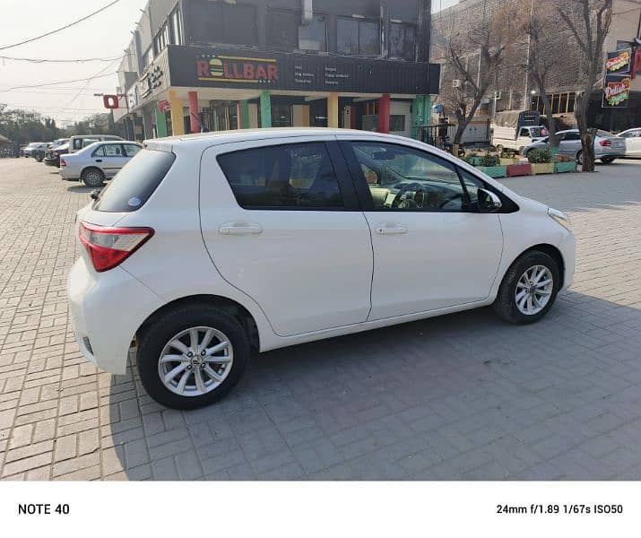 Toyota Vitz 2018 3